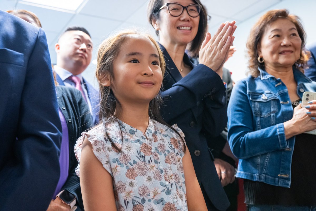 Michelle Wang (@michelleleewang) on Twitter photo Thank you <a href="/GovKathyHochul/">Governor Kathy Hochul</a> for declaring Lunar New Year a School Holiday. Thank you <a href="/RepGraceMeng/">Grace Meng</a> <a href="/LiuNewYork/">John C. Liu</a>
<a href="/WilliamColton8/">William Colton</a> <a href="/rontkim/">Ron T. Kim</a> <a href="/graceleefornyc/">Grace Lee 李榮恩</a> <a href="/SenIwenChu/">Senator Iwen Chu</a> <a href="/JeniferRajkumar/">Jenifer Rajkumar</a> <a href="/ZohranKMamdani/">Zohran Kwame Mamdani</a> <a href="/marcelaforny/">Marcela Mitaynes 瑪切拉 米坦斯</a> <a href="/JeanetteMoy/">Jeanette Moy</a> LilyFan <a href="/jennylamlow/">Jenny Lam Low 劉林劍虹</a> <a href="/vronicang/">Veronica Ng 吳曉彤</a> <a href="/ElaineFanNYC/">Elaine X.J Fan</a> <a href="/SibuNair2/">Sibu Nair</a> Thank you <a href="/GovKathyHochul/">Governor Kathy Hochul</a> for declaring Lunar New Year a School Holiday. Thank you <a href="/RepGraceMeng/">Grace Meng</a> <a href="/LiuNewYork/">John C. Liu</a>
<a href="/WilliamColton8/">William Colton</a> <a href="/rontkim/">Ron T. Kim</a> <a href="/graceleefornyc/">Grace Lee 李榮恩</a> <a href="/SenIwenChu/">Senator Iwen Chu</a> <a href="/JeniferRajkumar/">Jenifer Rajkumar</a> <a href="/ZohranKMamdani/">Zohran Kwame Mamdani</a> <a href="/marcelaforny/">Marcela Mitaynes 瑪切拉 米坦斯</a> <a href="/JeanetteMoy/">Jeanette Moy</a> LilyFan <a href="/jennylamlow/">Jenny Lam Low 劉林劍虹</a> <a href="/vronicang/">Veronica Ng 吳曉彤</a> <a href="/ElaineFanNYC/">Elaine X.J Fan</a> <a href="/SibuNair2/">Sibu Nair</a>