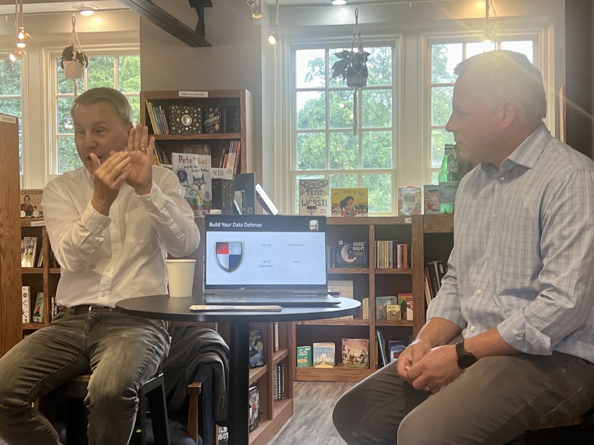 Shout out to Derek Gibson and Jeff Camm for a great talk on how not to be duped by data. #dataduped #Bizdeacs ⁦<a href="/WakeForestBiz/">Wake Forest Biz</a>⁩ #datadefense #dataliteracy