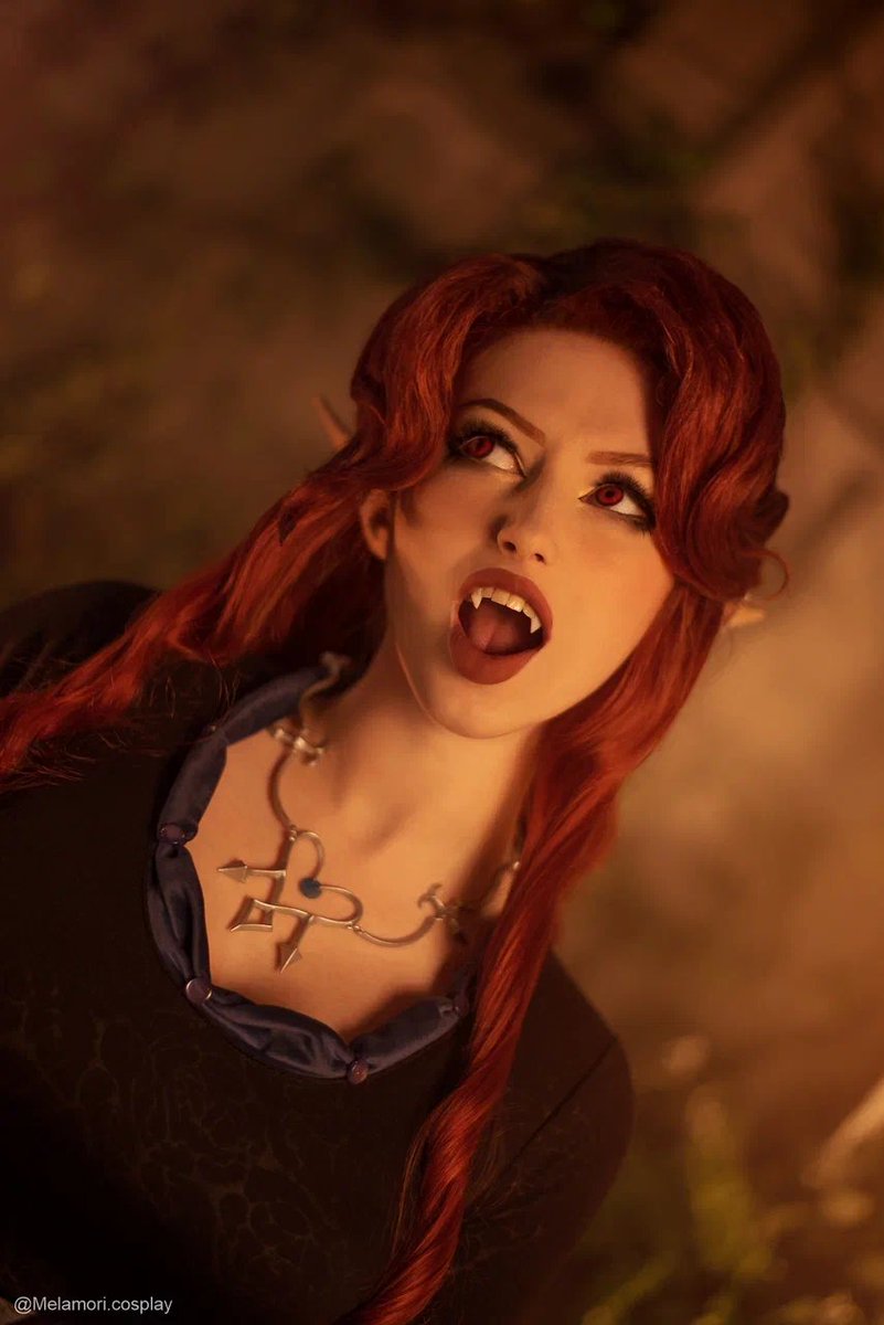 Melamoricosplay's tweet photo. Some autumn vibes
Lenore cosplay by me 🦇

#Castlevania #Lenore https://t.co/CtAu0GeQny