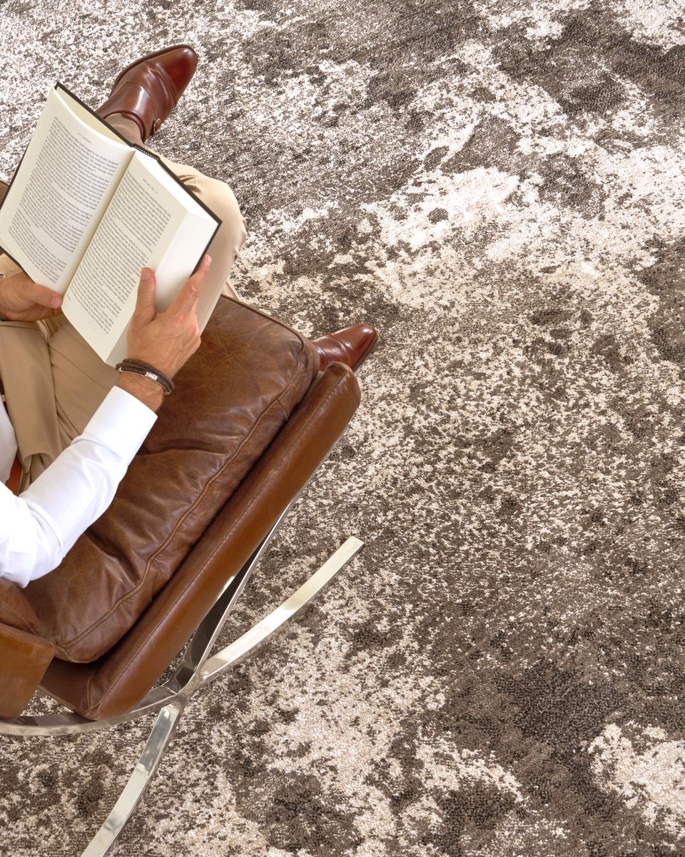 karastan's tweet image. Make a bold statement, even while you relax.

Discover more at bit.ly/3OVRRex

#RelaxBeautifully #Karastan #SmartStrand #SmartStrandSilk #carpeting #moderndesign #livingroominspo #relaxation #reading #bookstagram