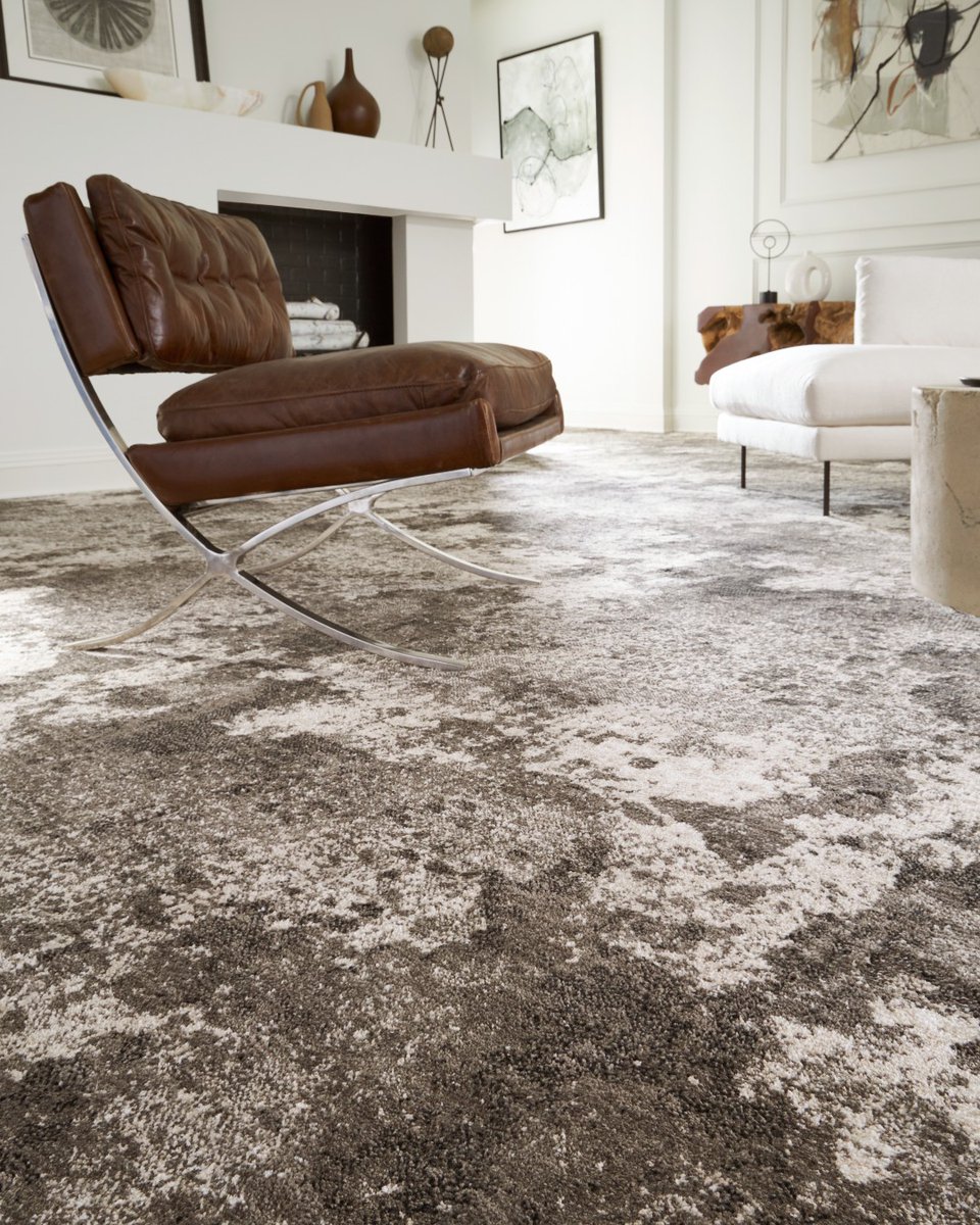 karastan's tweet image. Make a bold statement, even while you relax.

Discover more at bit.ly/3OVRRex

#RelaxBeautifully #Karastan #SmartStrand #SmartStrandSilk #carpeting #moderndesign #livingroominspo #relaxation #reading #bookstagram