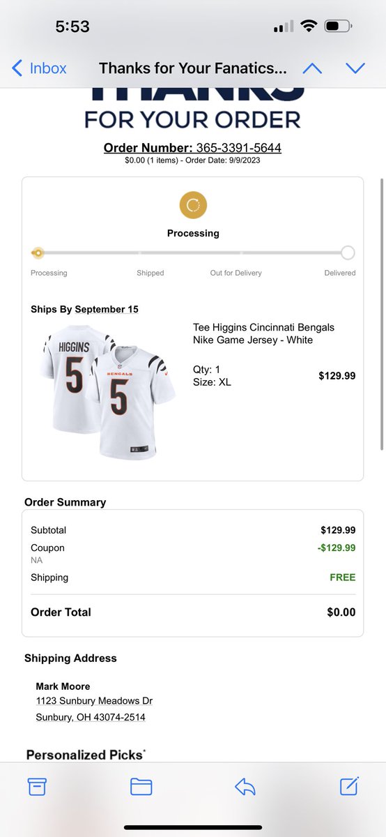 MarkyMark441's tweet photo. @teehiggins5 I plan on wearing this years to come #dontleave #kelseyswrong #whodey https://t.co/Vwh1dt3EAw