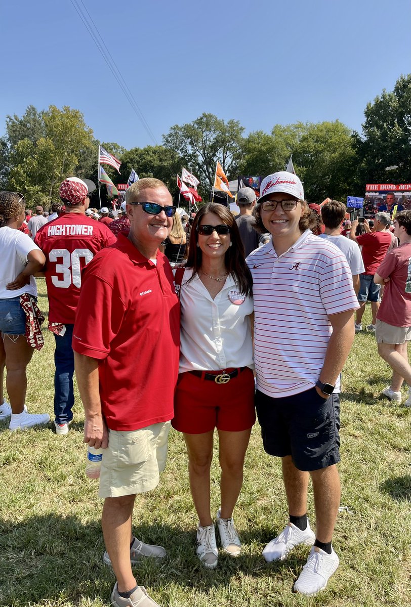 amberwaters21's tweet photo. #RollTide https://t.co/cOSEHAcydN
