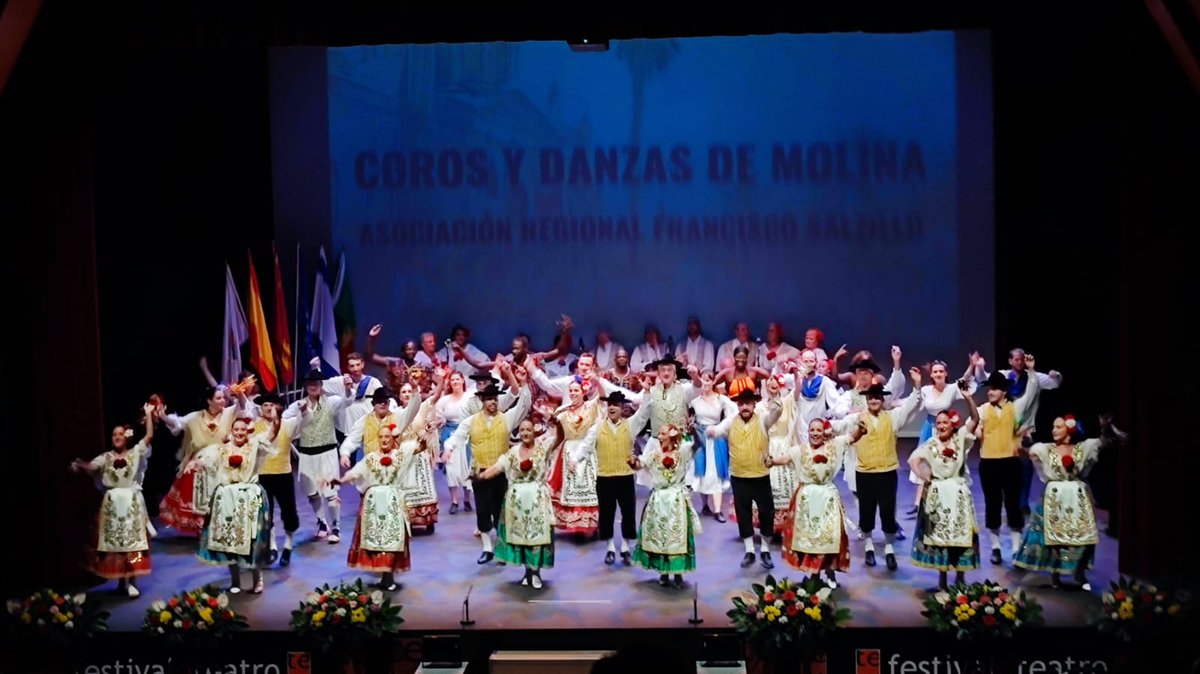 jangelalfonso's tweet photo. Enhorabuena a los grupos participantes en el 40 Festival Internacional de Folclore de Molina de Segura. 

¡Gracias por esa pasión por las tradiciones y la cultura popular!

#MolinaDeSegura #Fiestas2023 #Folclore https://t.co/gRj1apevYj