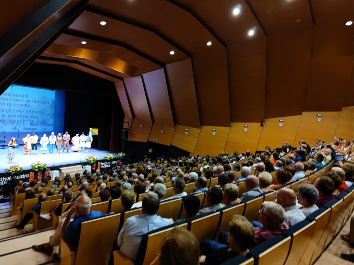 jangelalfonso's tweet photo. Enhorabuena a los grupos participantes en el 40 Festival Internacional de Folclore de Molina de Segura. 

¡Gracias por esa pasión por las tradiciones y la cultura popular!

#MolinaDeSegura #Fiestas2023 #Folclore https://t.co/gRj1apevYj