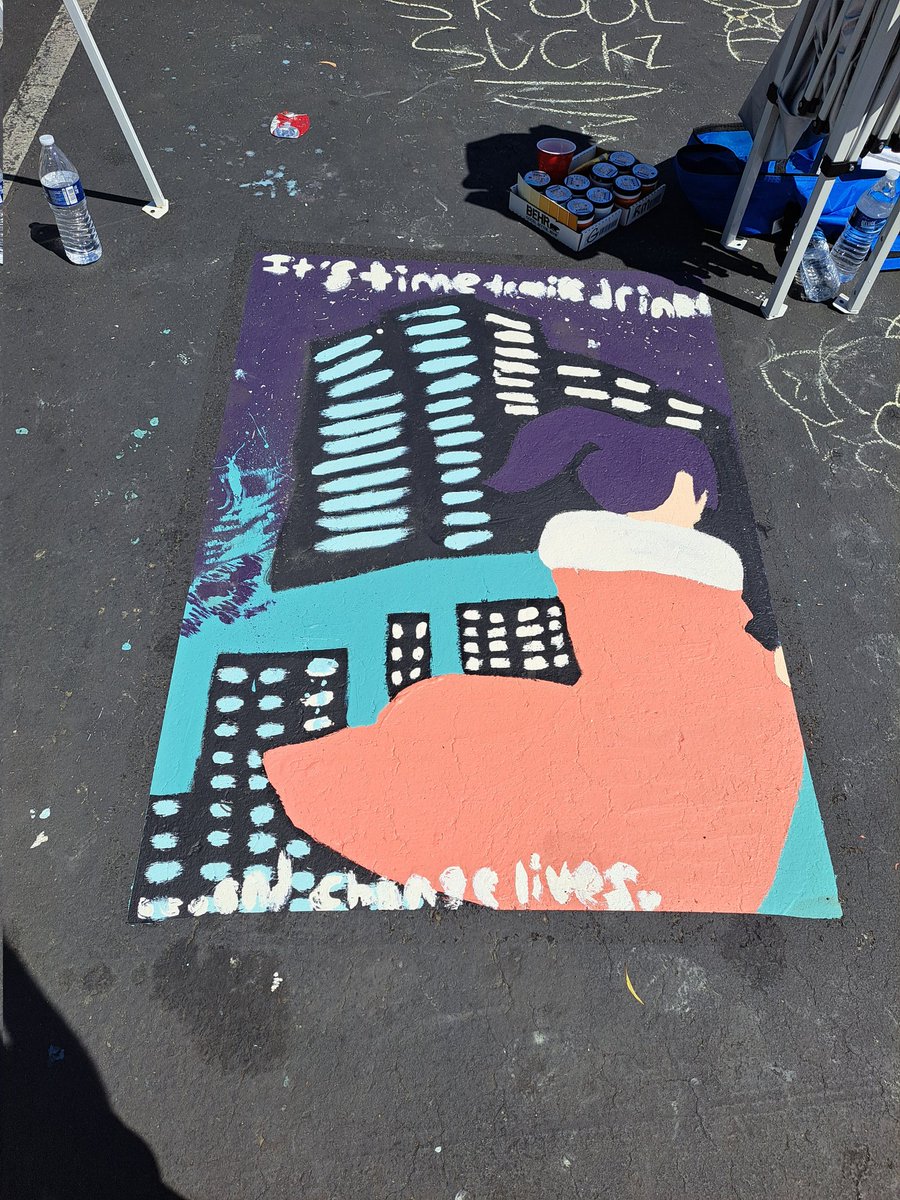 LARClNAX's tweet photo. finished painting my parking spot https://t.co/WBspYqz4CA