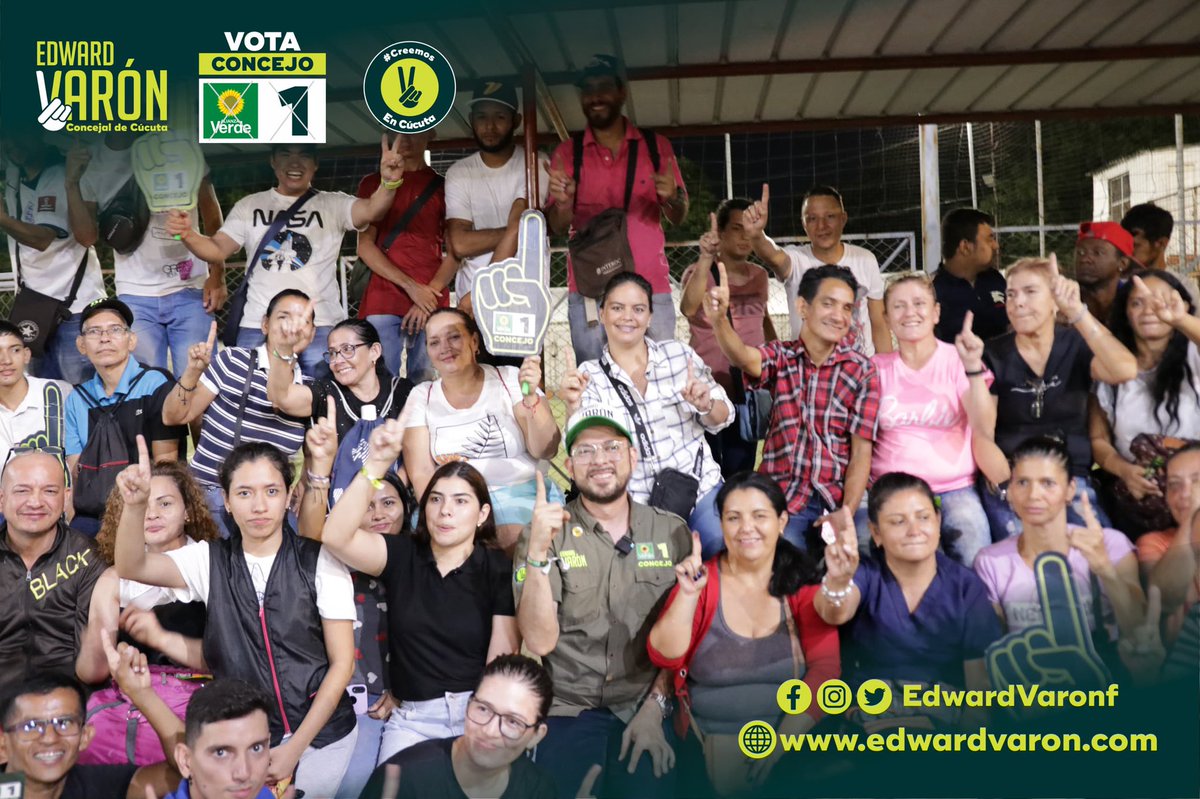 EdwardVaronF's tweet photo. Compartimos con la Asociación de Sordos de San José de Cúcuta un tiempo para conocer sus principales necesidades y propuestas, sin lugar a dudas sus aportes nos permiten construir una ciudad incluyente.

#ConcejalEdwardVarón
#CreemosEnCúcuta
#Cúcuta300Años https://t.co/Q7aoTm4Gf9
