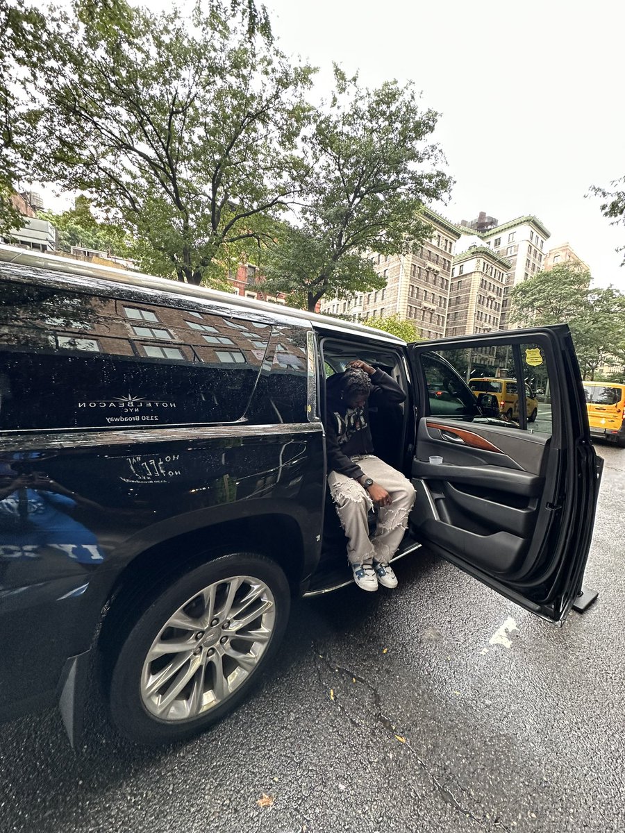 PsychoYP's tweet image. #OsapaLondon 🗽
onerpm.link/osapa-london