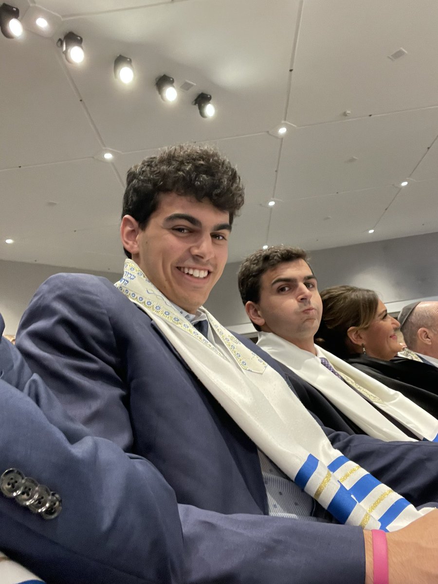 Alex Gruskin tweet media