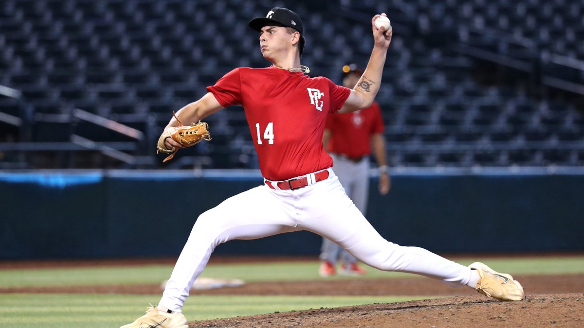 lifeisgreatsut's tweet image. Listen Sunday, following @SFGiants @Rockies, to @PerfectGameUSA on @MLBNetworkRadio! Three amazing stories from the best of the '24 class!
-@PGAllAmerican &amp;amp; @GatorsBB c'mit MIF @Brendan_lawson1 
-@GatorsBB c'mit LHP @nikojanssens 
-Uncommitted 6'8" LHP @BostonBateman