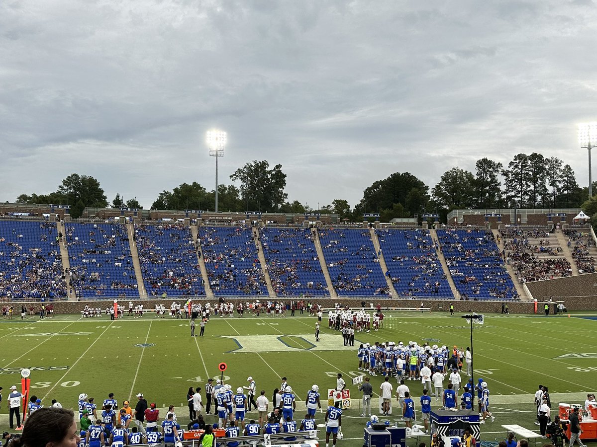 david_a_hoffman's tweet photo. #GoDuke section 18 https://t.co/60bmPJuINj