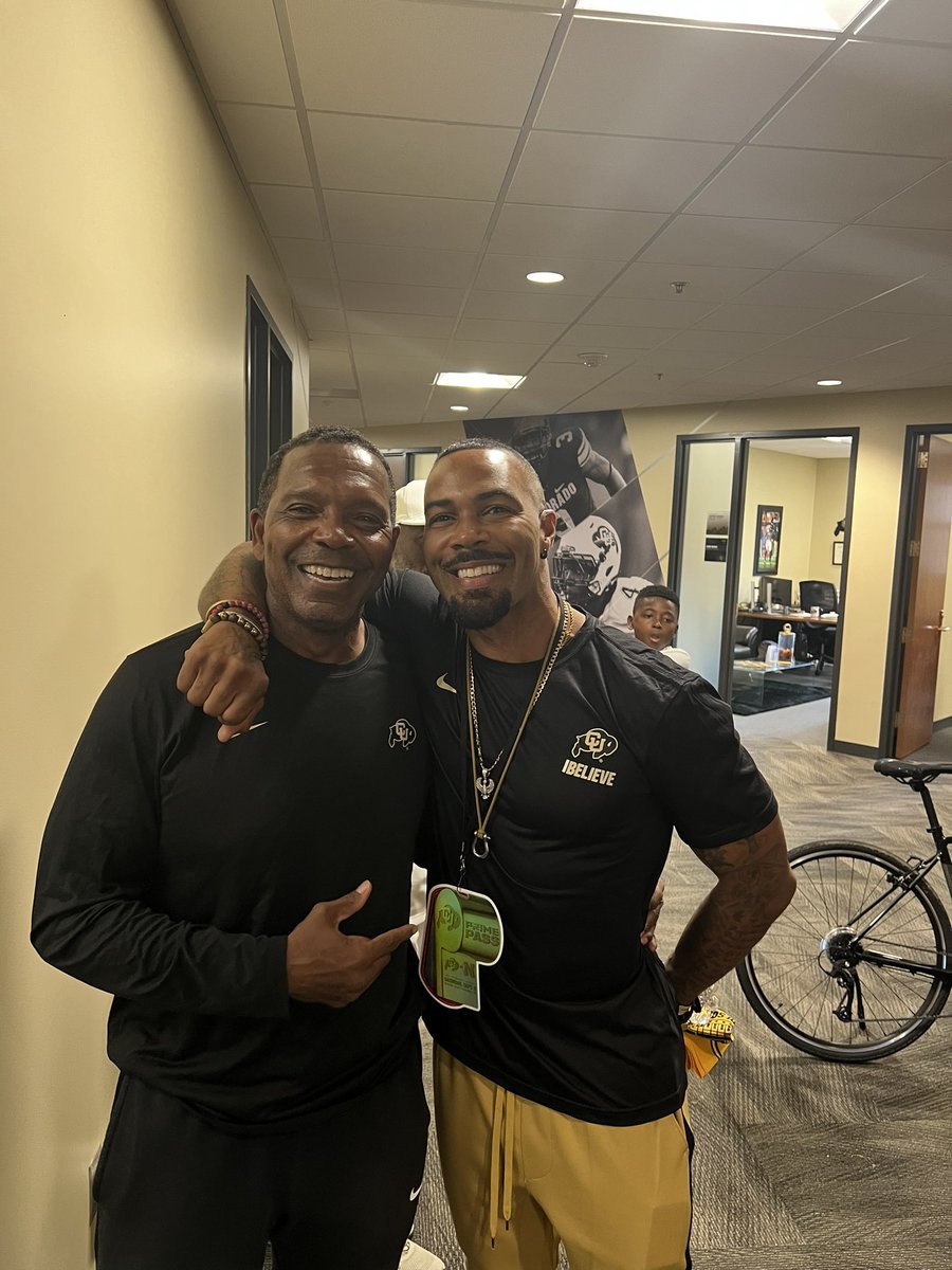 What a FANTASTIC Day in Boulder‼️‼️ The BUFFS win a Huge rivalry football game, and I get to reconnect with a former player at the University of Georgia (Omari “Ghost” Hardwick)!! Extremely proud of this Dude, and happy for the CU BUFFS🦬🦬‼️‼️