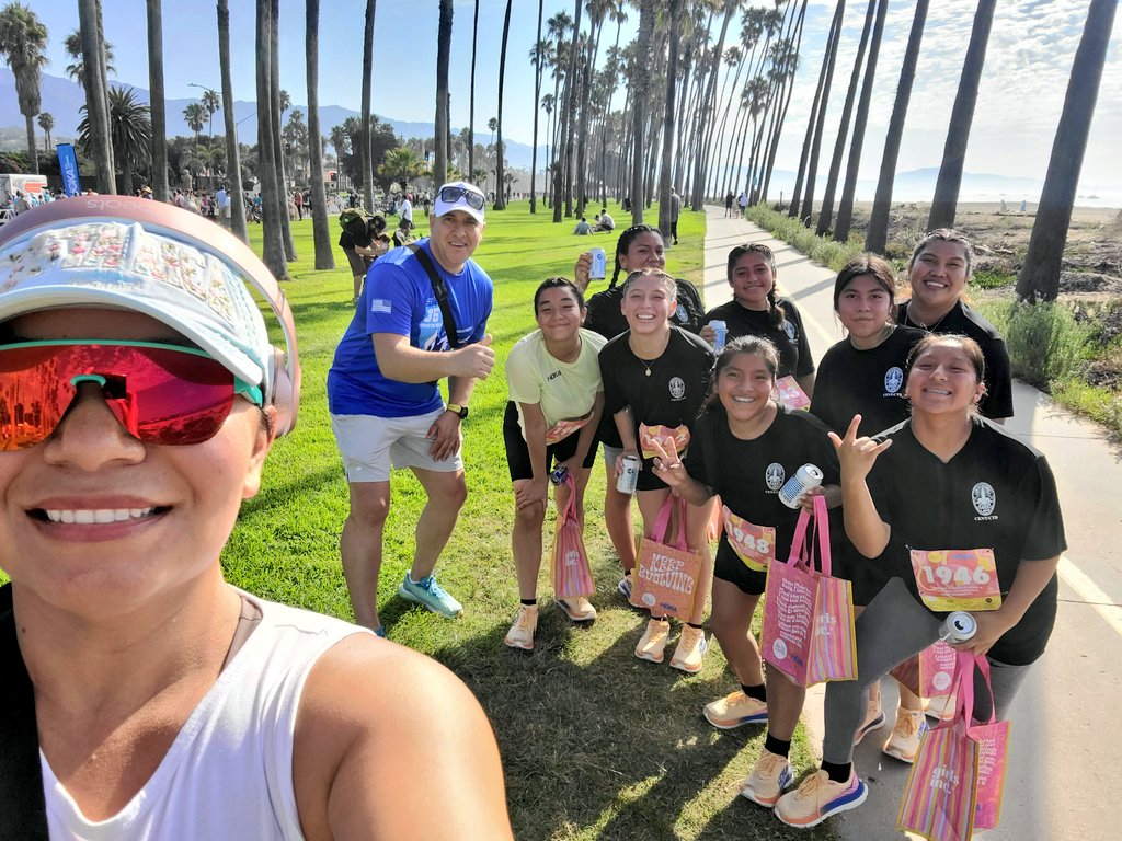 Huge shout out to team <a href="/hoka/">HOKA</a> Mayra/Jocelyn who gave our girls the opportunity to run the "She is beautiful" race&amp; their 1st Hoka merch. Weeks of ideas &amp; planning between these 2 ladies &amp; YSO's to make these young women's experience extremely memorable 💓 #oursquad#hoka <a href="/LAPD_CTD/">CENTRAL TRAFFIC</a>