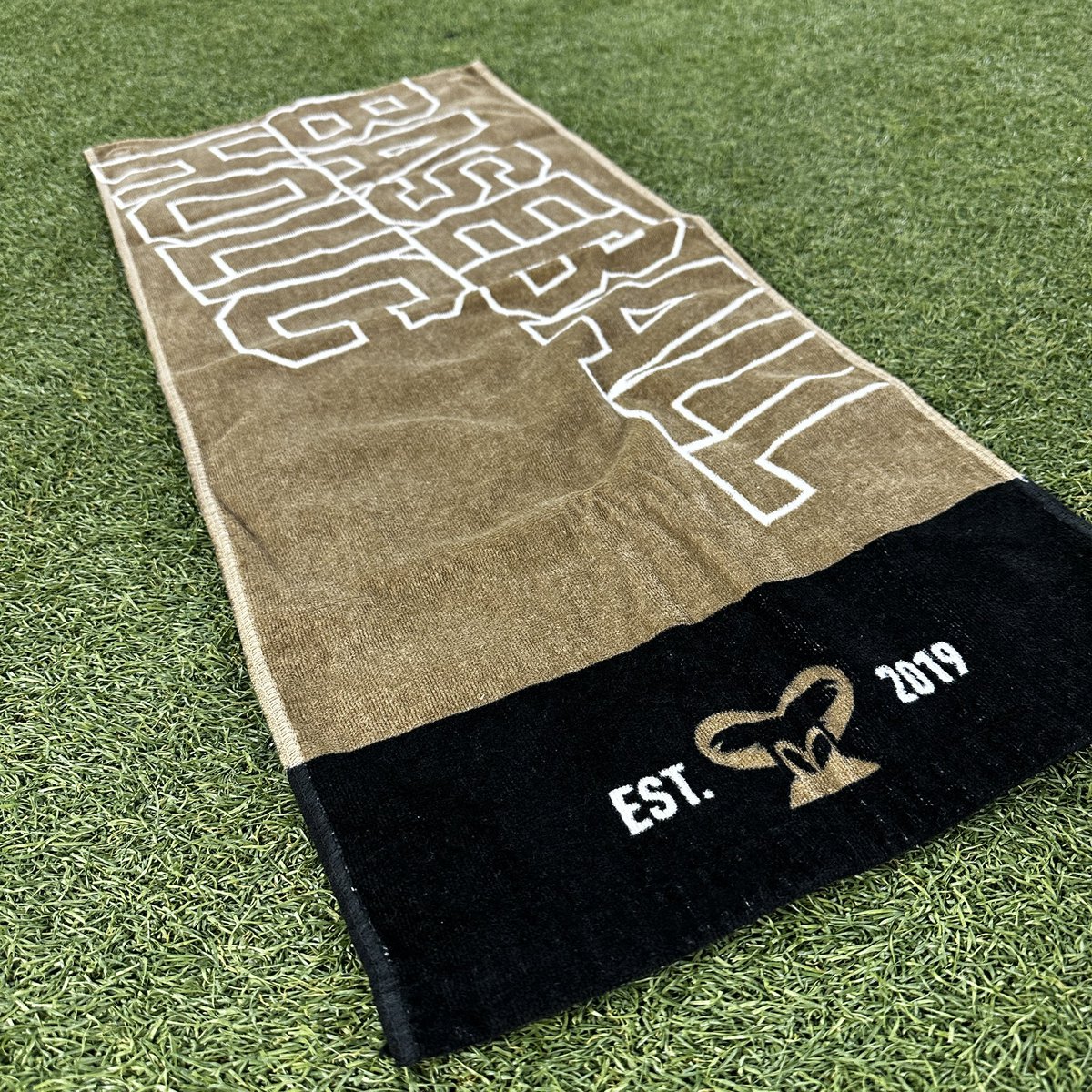 gcb_2019's tweet photo. 🎁GCBによるプレゼント企画🎁Part①
⁡
／
GCB応援グッズ&amp;家でも大活躍の
⁡
GCBオリジナルフェイスタオルを5名様に #プレゼント企画
＼
⁡
⚾️応募方法
①この投稿にコメント&amp;リツイート
②当アカウントをフォロー
⁡
⚾️応募締切
9/12 23時59分 まで
⁡
#ゴリラクリニックベースボール
#プレゼント企画 https://t.co/m9IdPI2iRb
