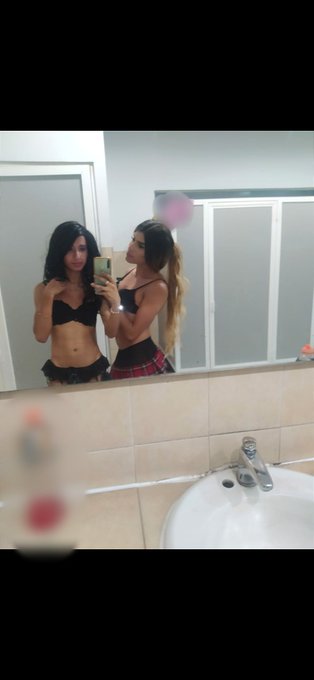 El cojidon que dieron esa noche junto a @Scarletcastx69 🤤 tengo ganas otra vez... https://t.co/ouo8s<a class="tags" target="_blank" title="On Twitter" href="/?out=eyJ0eXAiOiJKV1QiLCJhbGciOiJIUzUxMiJ9.eyJpYXQiOjE3MjA5NTM4NjEsImlzcyI6InR3cG9ybnN0YXJzLmNvbSIsIm5iZiI6MTcyMDk1Mzg2MSwiZXhwIjoxNzUyNDg5ODYxLCJyZWRpcmVjdF91cmwiOiJodHRwczovL3R3aXR0ZXIuY29tL1NjYXJsZXRjYXN0eDY5In0.cmL8tbrnU9HdrcJlsvqmg7JRU0Ez19Kf2srDe_TD5aCKaFhiibxe_qMzMn6VIVCtTzHqPCVKeZncrui6PA-2MA">@Scarletcastx69</a><a href="/tag/sissy"class="tags"><span>#sissy</span></a><a href="/tag/crossdresser"class="tags"><span>#crossdresser</span></a><a href="/tag/hallowen"class="tags"><span>#hallowen</span></a><a href="/tag/travesti"class="tags"><span>#travesti</span></a><a href="/tag/trangender"class="tags"><span>#trangender</span></a>