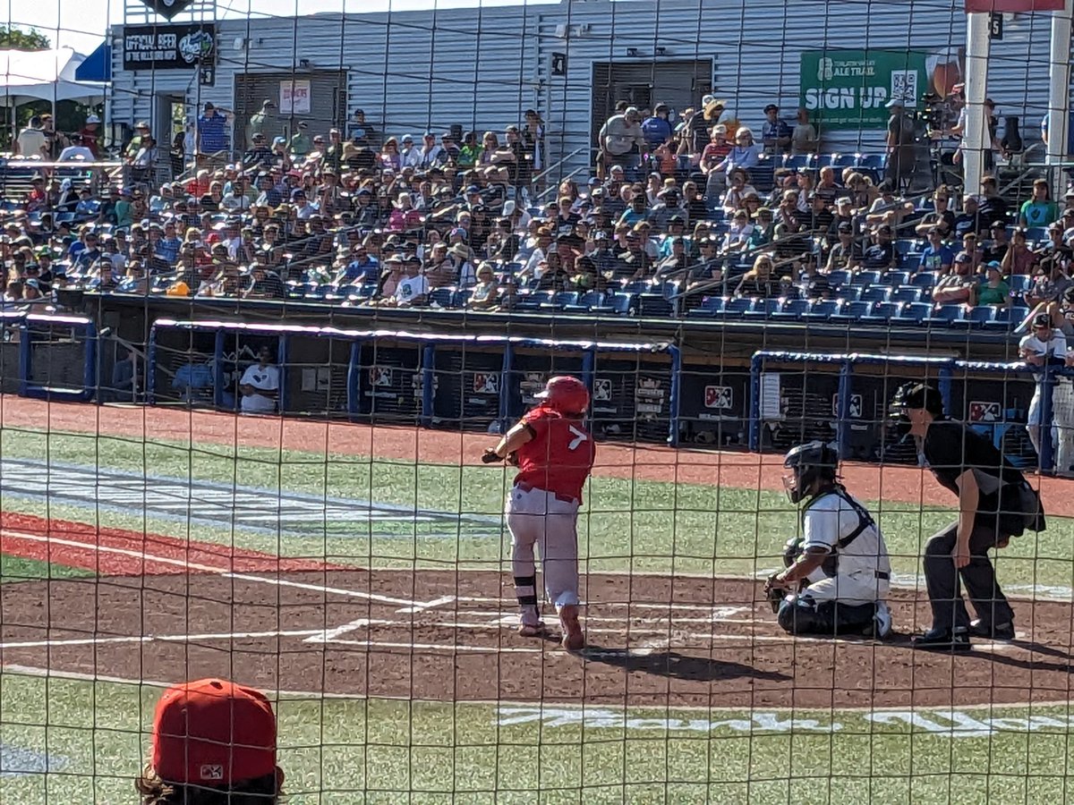 PeterTucker5's tweet photo. Let's go @spokaneindians! https://t.co/xKREMoKBzx
