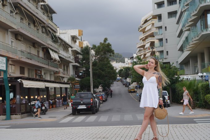 Drodzy panowie. Jeśli uważacie mnie za gruba i nieatrakcyjną, to m&oacute;j kontent prawdopodobnie nie jest<a href="/tag/famereborn"class="tags"><span>#famereborn</span></a>