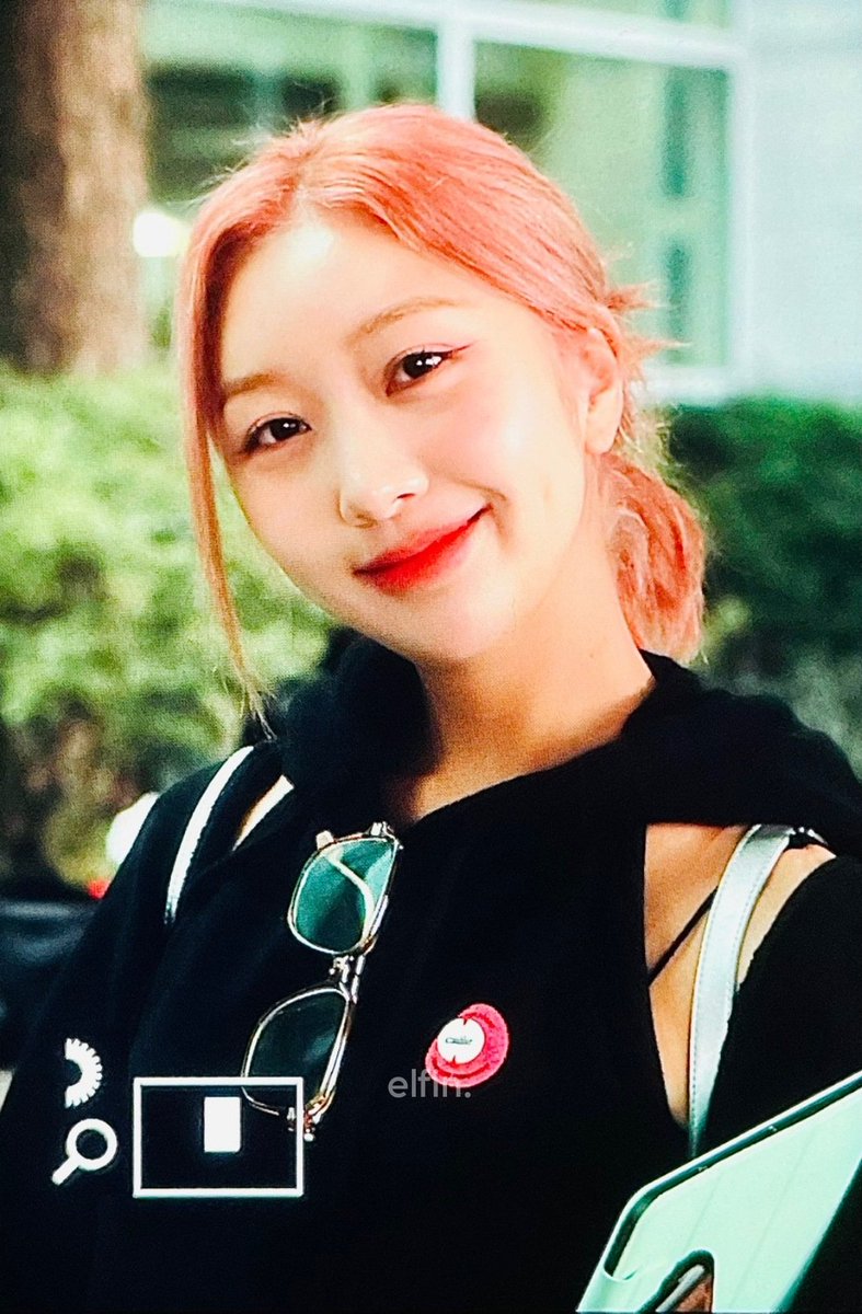 Elfin_99's tweet photo. 230910 아침인데 과즙이 팡팡🍊 #시크릿넘버 #SECRET_NUMBER 
#민지 #MINJI https://t.co/poMBm0t12f