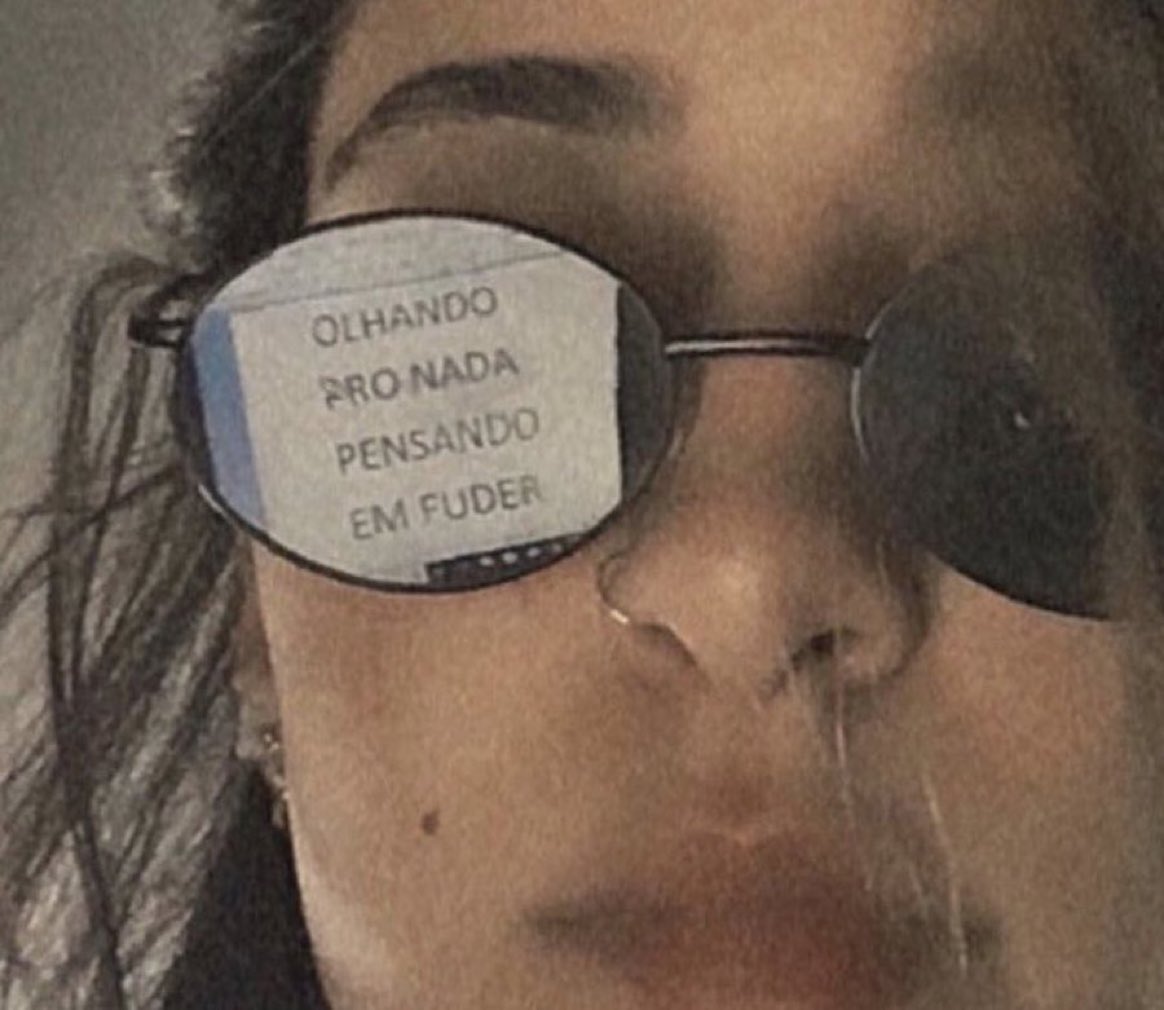 sábado à noite