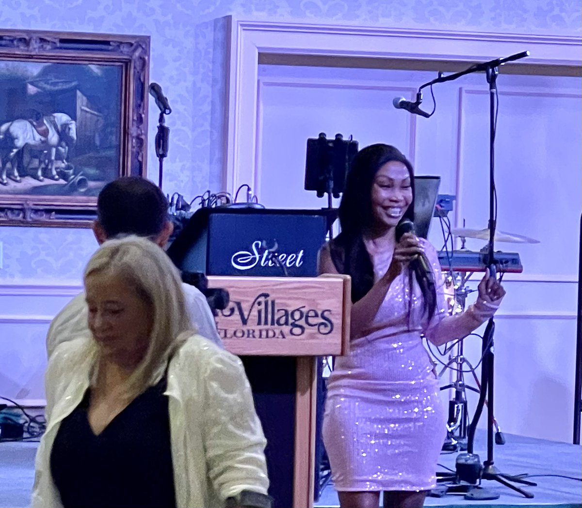 Speaking at the Villages for Veterans. Gala honoring women veterans! #Veterans #WomensHealth #Navy