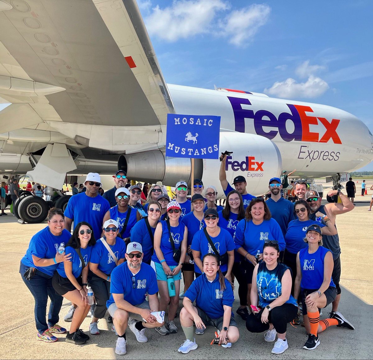 They did it!! They pulled that plane to help Special Olympics!! I’m sure it’s never too late to donate. specialolympicsva.org/plane-pull <a href="/Mosaic_ES/">Mosaic Elementary School</a>