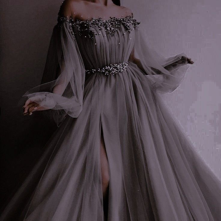 MlSSCOUTURE's tweet image. ⠀⠀⠀⠀⠀⠀ ⠀ 
wonderfully  crafted   design 
by  yours  truly ! once  again 
you’ve  outdone  yourself 
darling ! 

⠀⠀⠀⠀#fallformal2023 ! 
⠀⠀⠀⠀⠀⠀ ⠀