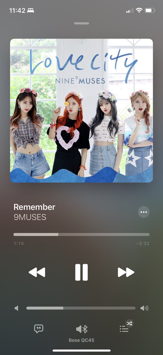 loonascult's tweet photo. ❣️ https://t.co/u1xOASPpWC