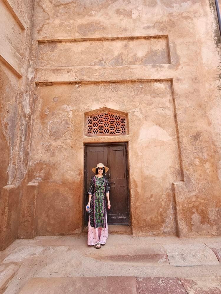 TCOIndia's tweet photo. 2-Days Private Taj Mahal Sunrise &amp; Sunset Tour from Delhi (Booking Link mentioned below)

Take a 2-day private guided tour of the Taj Mahal with pick-up from Delhi. Choose to include your hotel stay and on the second day visit Fatehpur Sikri.

https://t.co/X5F5SWxq1o https://t.co/nAhmnSAz9U