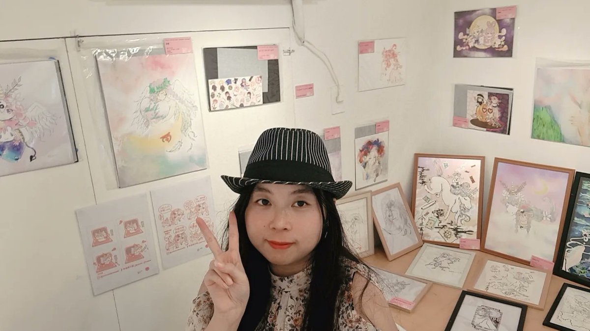 unicorndreamshk's tweet photo. 2日間休んで体調も良くなったみたいです🌸7月の日本展示会でウィッグをかぶる前の写真を載せさせてください〜😄展示会ごとに後悔があるかもしれません🤔でも今は体調が悪い中、思い出したくない��去です😵‍💫 https://t.co/20jEzZ2DIi