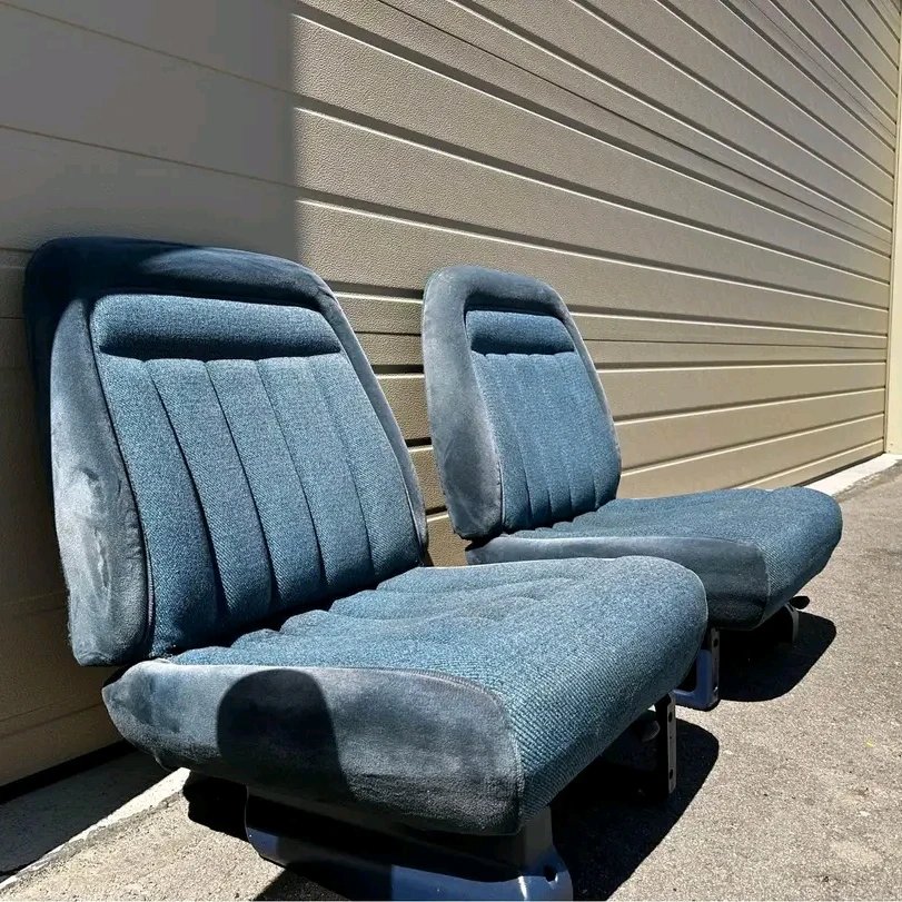 ObsPart's tweet image. Very clean OBS bucket seat available for pickup and delivery message me if interested