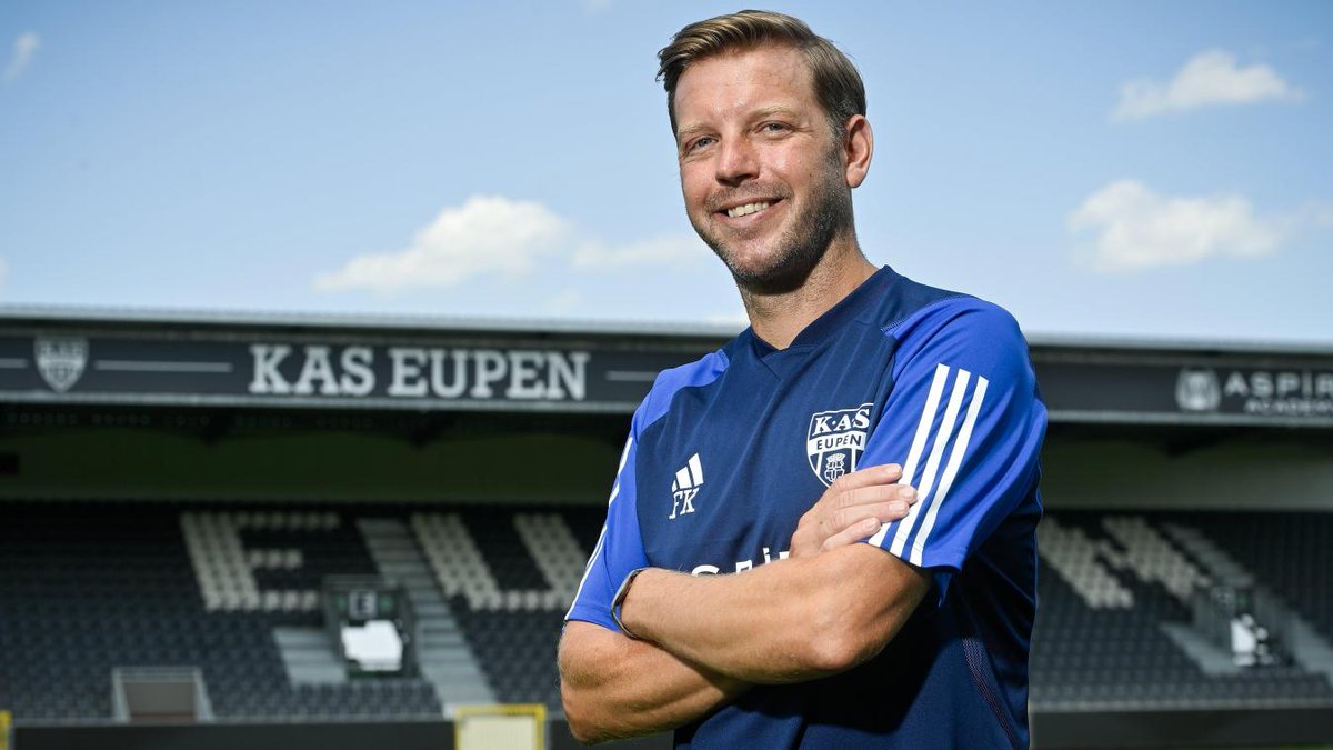 Der belgische Erstligist KAS Eupen hat Übungsleiter Florian Kohfeldt freigestellt, da sich dieser in Verhandlungen mit dem DFB befindet. Er soll als Bundestrainer auf den glücklosen Hansi Flick folgen. Im Gespräch ist ein Arbeitspapier bis nach der EM 24, danach wird evaluiert.