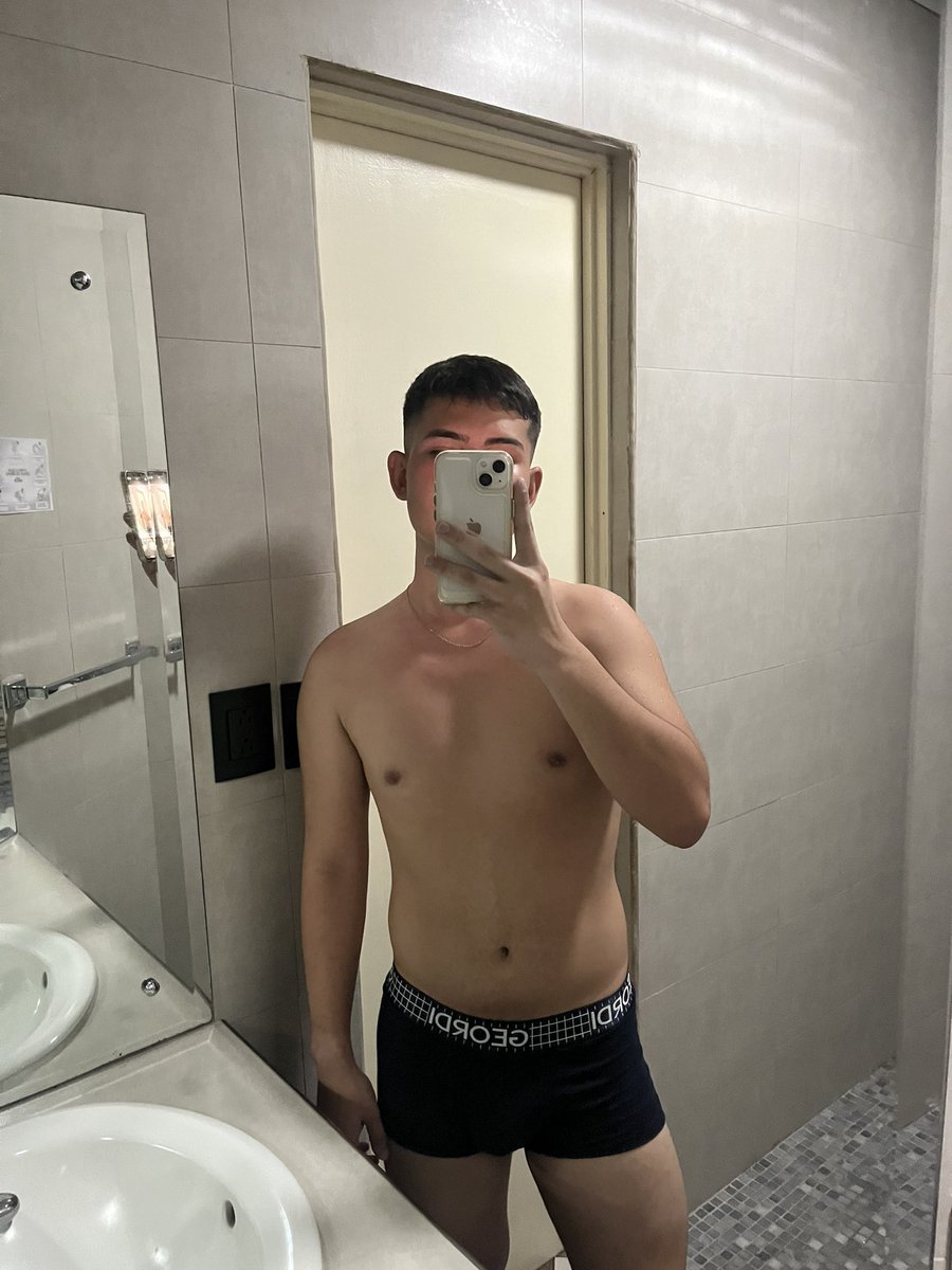 Con pantalón / Sin pantalón 🥵