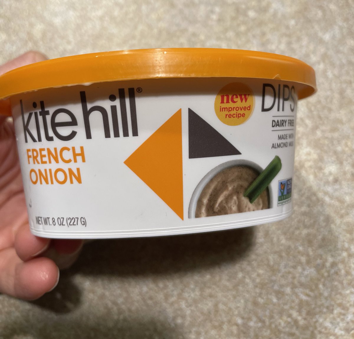 So sad <a href="/KiteHillFoods/">KiteHill</a> changed their French Onion Dip recipe 😭 It used to be literally perfect and now it tastes like coconut vomit. I couldn’t eat it nor could anyone I offered it to. Had to toss it 😭 Really hope they change it back.