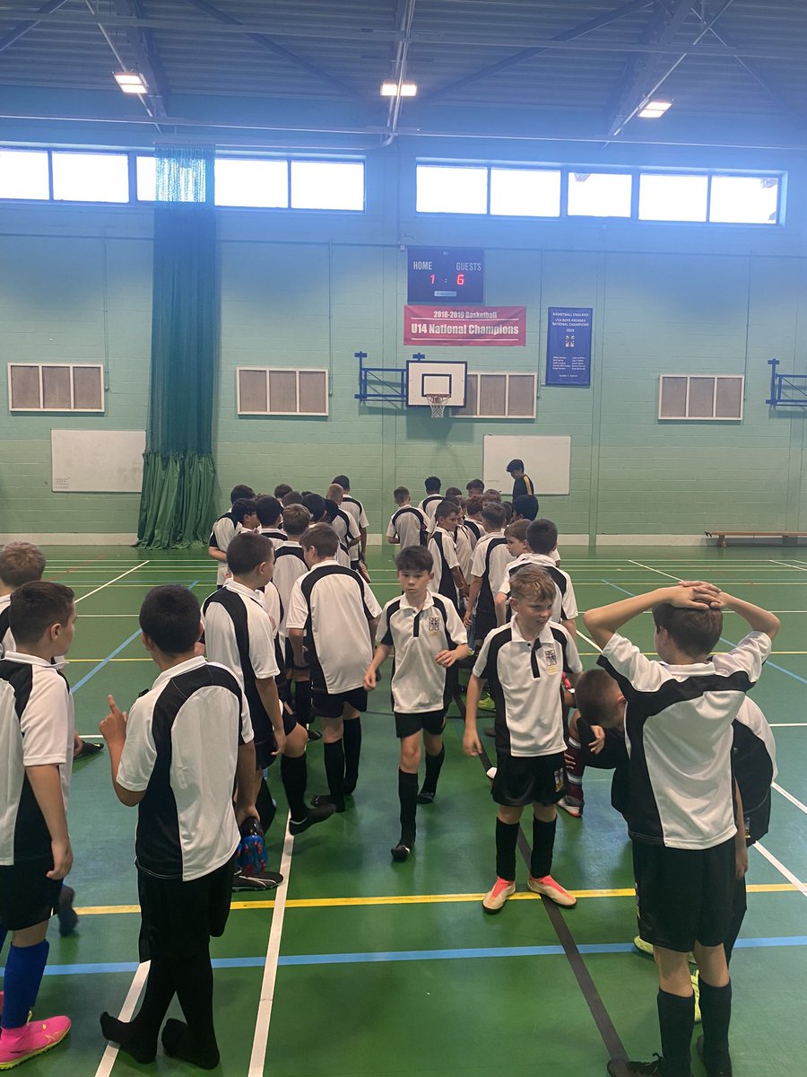 We are back !! Intro lessons done, Yr7 trials under way. Well over 150 students attending year 7 netball, football and basketball trials. It’s going to be a good year !!!