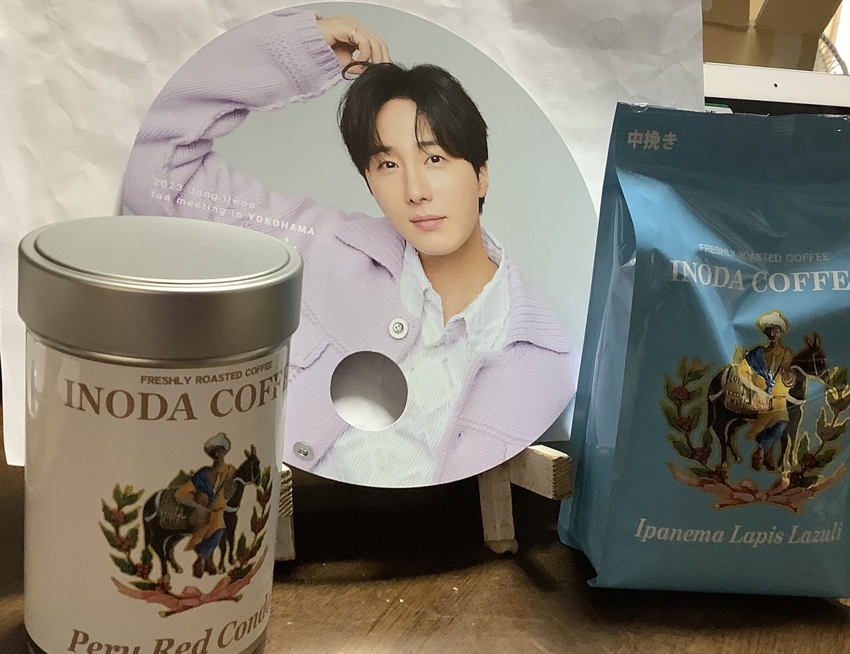 49Hi6's tweet photo. 好きな☕️も届いたし 思い出の整理を始めようかな、
#HappyBirthdayIlwoo #チョンイル
#INODACOFFEE https://t.co/lESgbcL2uB