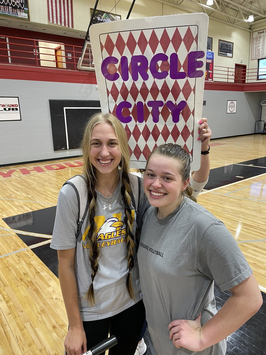 Emily Hartman tweet media