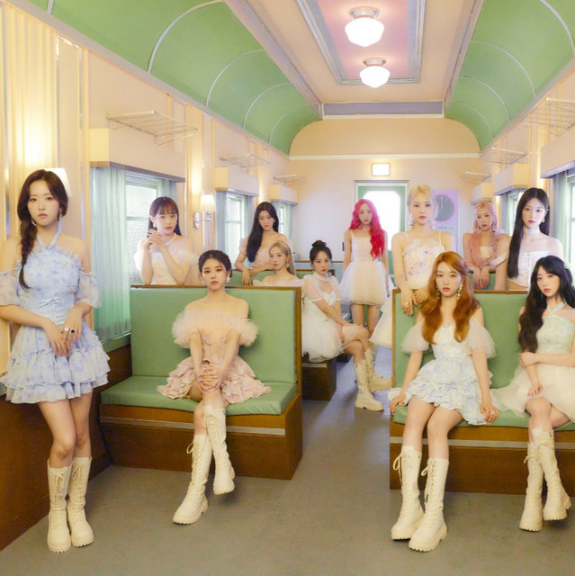 artist_anything's tweet photo. Oasis and LOONA are calling Ava Max AT 3AM!!! (GONE WRONG) https://t.co/jS7qNTrwlU