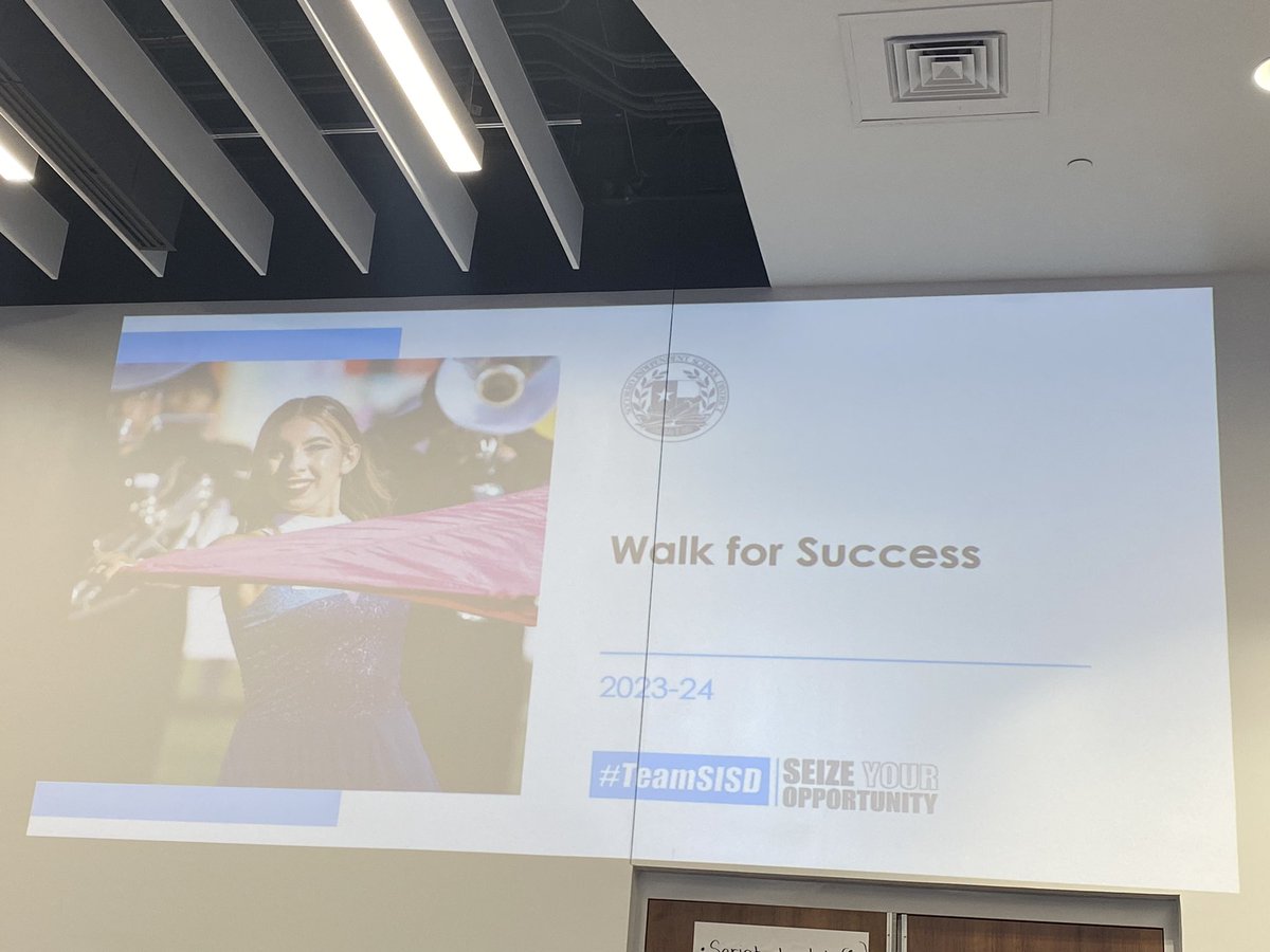 OSheaKeleher_ES's tweet image. Great morning working together to bring our students back to #TeamSISD! #WalkForSuccess
