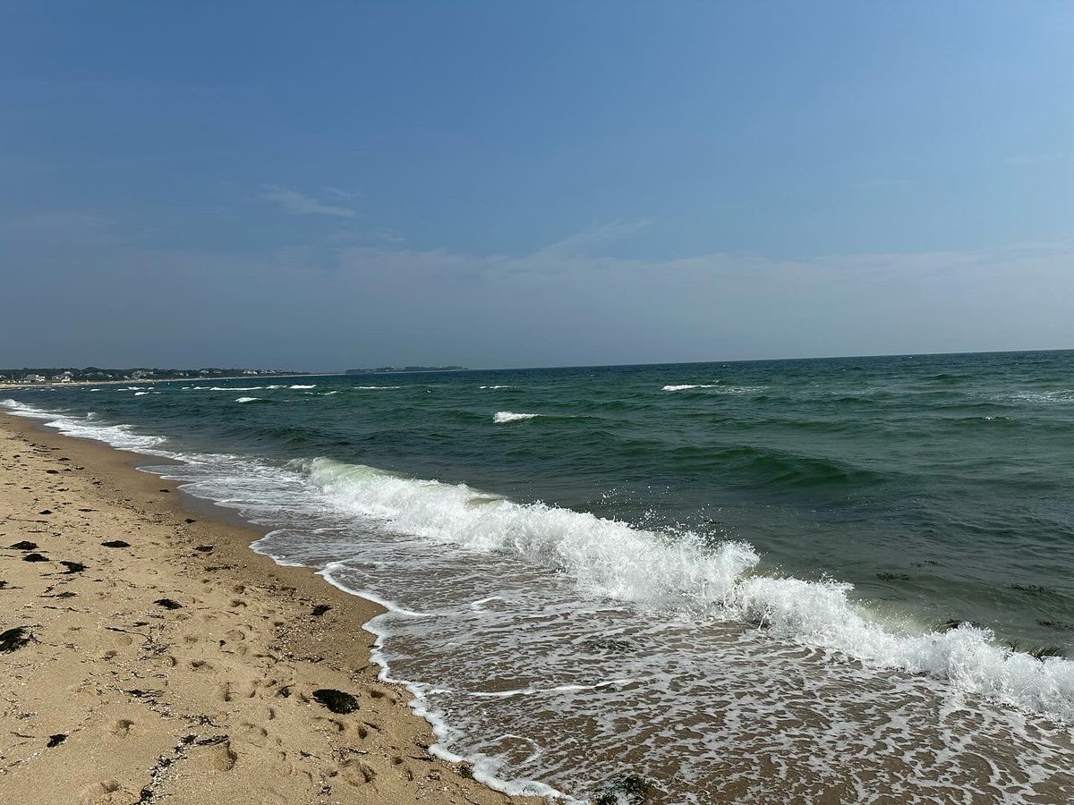 Another beautiful day at Craigville Beach.
#massachusetts #craigvillebeach #massachusetts_igers #newengland #CapeCod #newengland_igers #craigvillecapecod