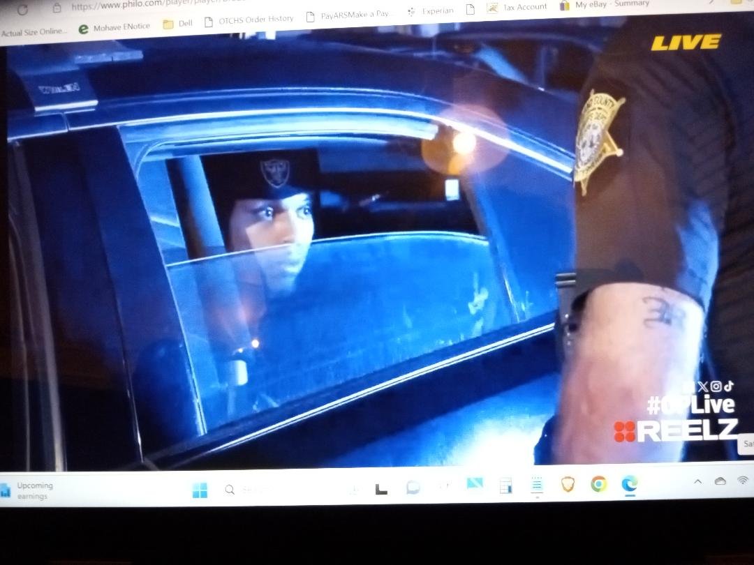 djaznh's tweet photo. ππ€¨
Dude wants to choose what he's cited for
"And do you have any Grey Poupon?"
@RCSD @addy_pez #AddyPerez @thundacat830 @BrownGaro
@saammerriman7 #K9Rudy #OnPatrolLive #OPLive #OPNation @danabrams
@Sean_C_Larkin @CurtisWilson275 @OfficialOPLive @ReelzChannel https://t.co/Muj4BF3uVW
