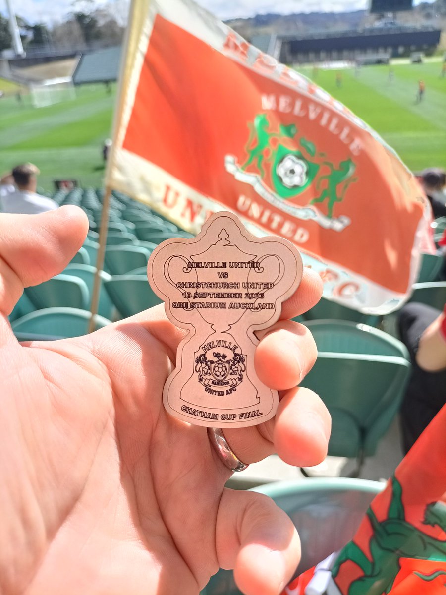 EatSleepFutBall's tweet photo. Thanks to @_Munk_FC and @DannyBoyLive00 for this!
#MELvCCU
#ForAzza
#ChathamCup100
#WestSideRedSide
#UpTheUnicorns
#GoSupportYourLocalTeam
#NoSuchThingAsTooMuchFootball https://t.co/E5eTeojhRe