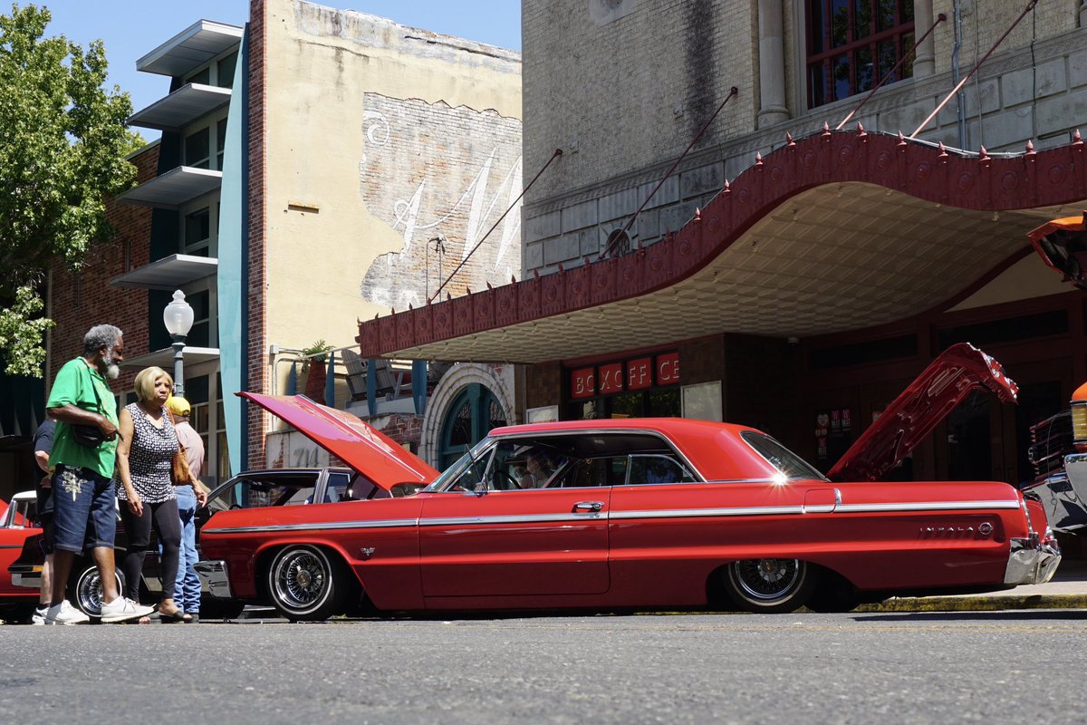 Jake's car show on Austin Avenue, Waco, Texas. #ParkedPhotography