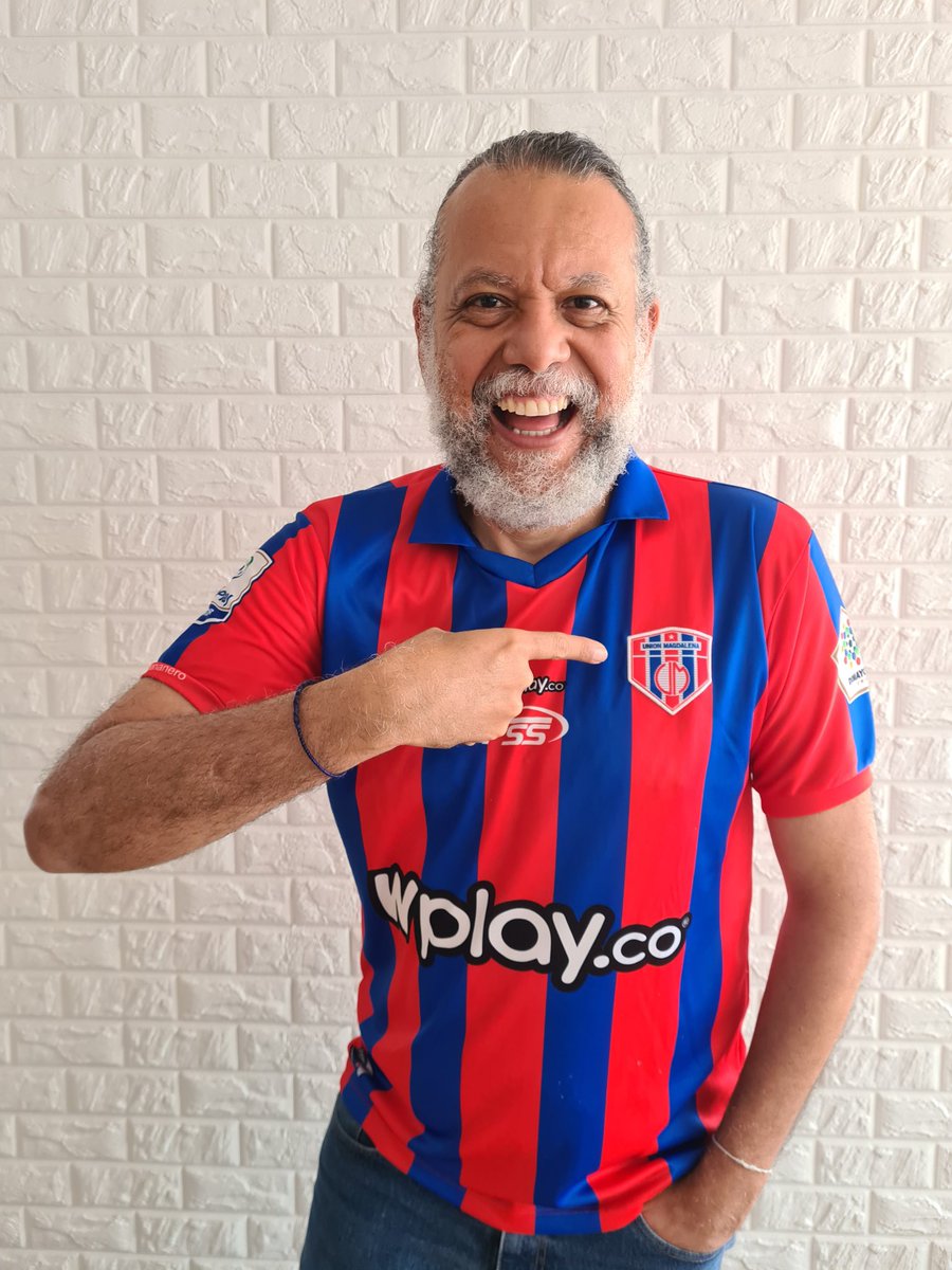 Para que lo sepan todos soy hincha de ese equipo hasta en la vida eterna. Dolido, humillado, pero hincha del Ciclón.