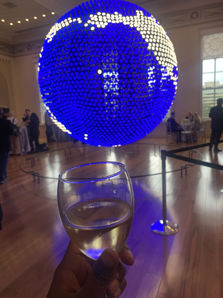 Night 1 of <a href="/CNS_Update/">CNS</a> was such a gem of an experience. An award ceremony plus meeting such inspiring international neurosurgeons and students. PLUS the president of <a href="/NSI_India/">Neurological Society of India (NSI)</a> 🇮🇳 

#Neurosurgery #WINSxCNS2023 #DEI