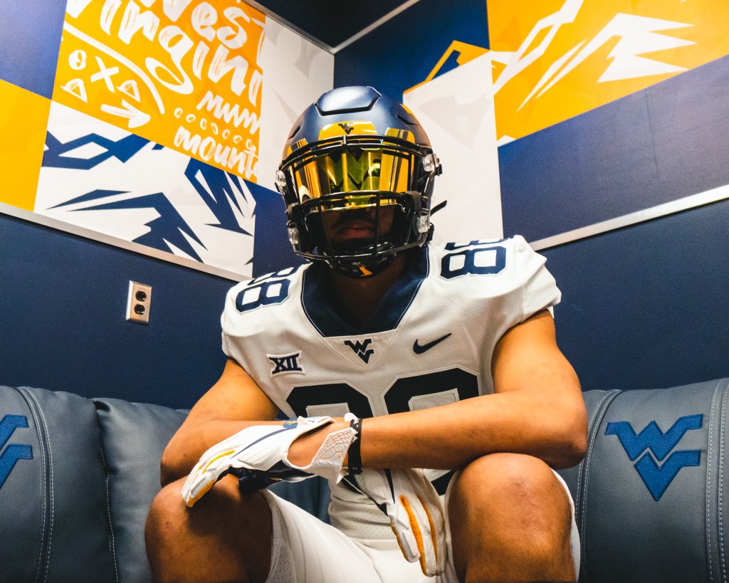 Troy Woolaston tweet media