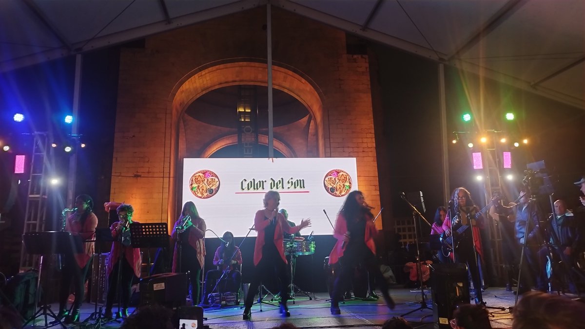 #tacostacos 
#colordelson