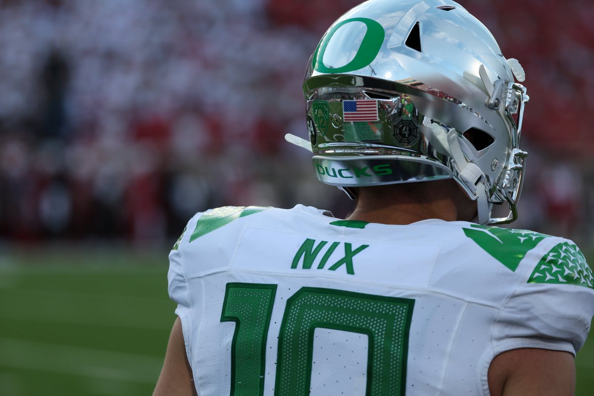 Oregon Football tweet media