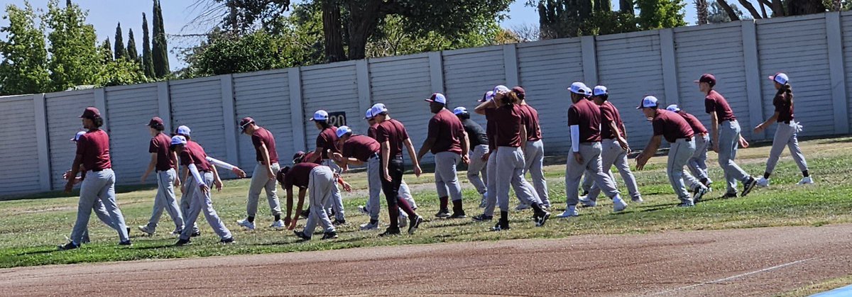 panthers_fhs's tweet photo. Florin JV’s played Mesa Verde HS varsity this morning for the programs first JV game in over a decade in the Burbank HS Saturday Fall League. Varsity plays at Center and Armijo next week! #BuildingChampions #2teams1program @deric_quigley @BestSpeedAllday @SacBee_JoeD @JohnHullEG https://t.co/uAxZ1zgI0L