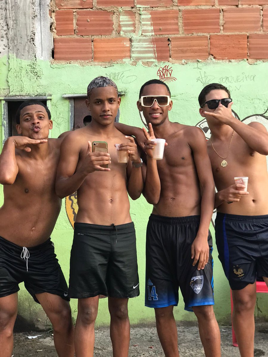 tatao_fc's tweet photo. Muito gelo na de cria💪🏽🤍 https://t.co/uqTP39XeDN
