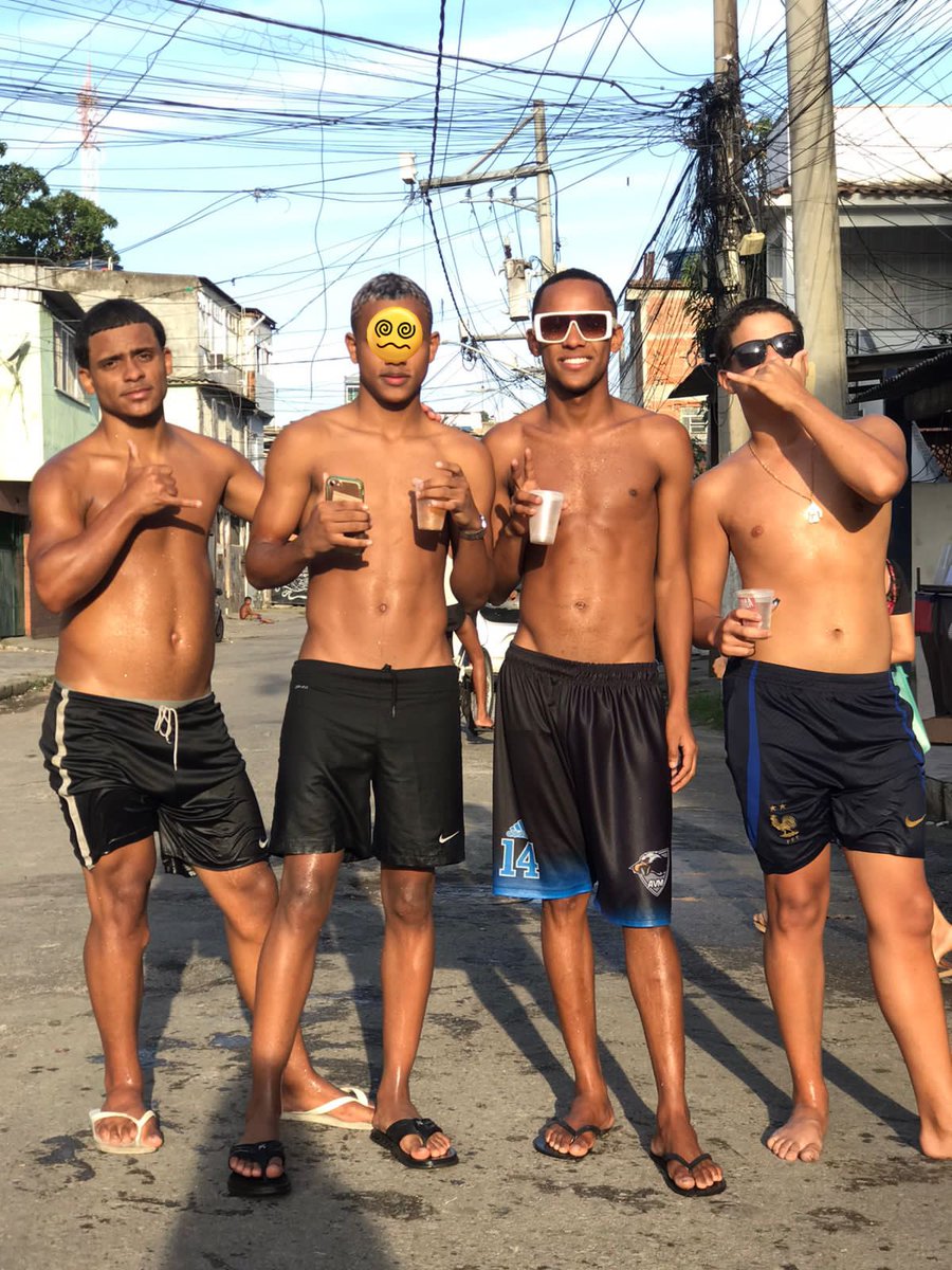 tatao_fc's tweet photo. Muito gelo na de cria💪🏽🤍 https://t.co/uqTP39XeDN